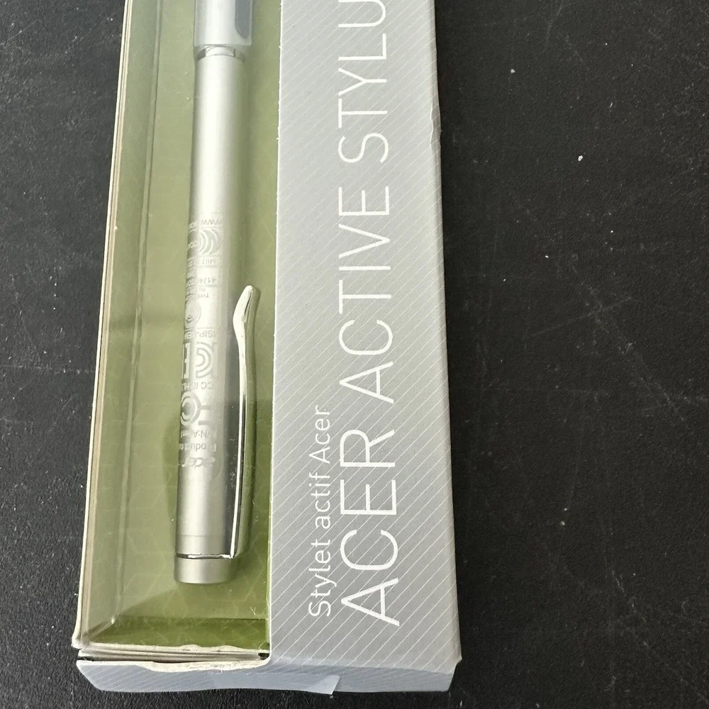 Acer Active Stylus - Apen1 - T77H462 - Unused - Box + Battery‎ Silver Aspire R13